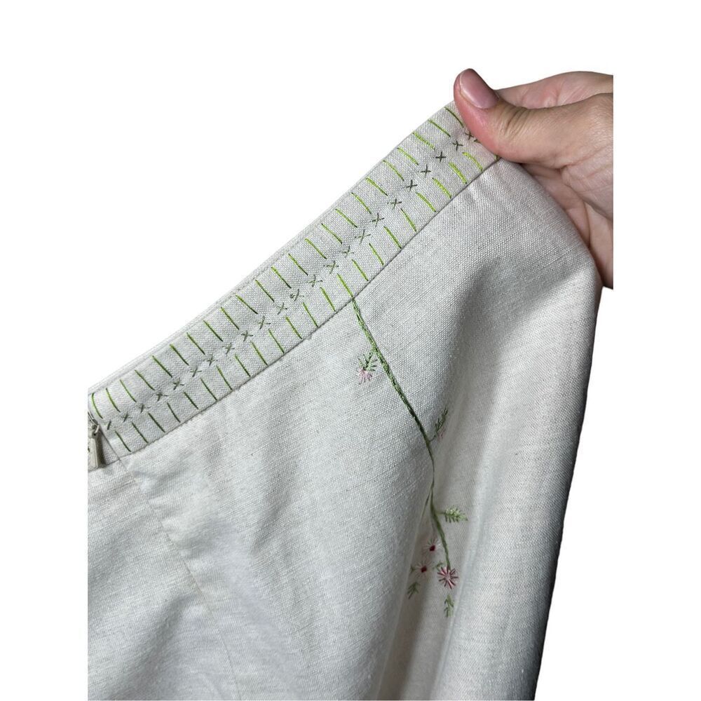 BCBG‎ Max Azria Vintage Linen Blend Embroidered Floral Skirt Size 4 - Picture 10 of 11